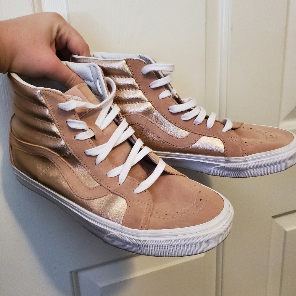Rose Hold Hightop Vans